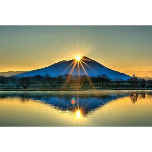 KIN１０７　青い電気の手